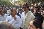 Amitabh Bachchan, Anil Ambani at Bal Thackeray funeral in Mumbai on 18th Nov 2012 (391).JPG